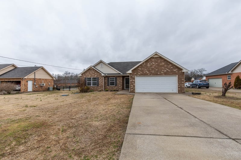 3194 Barretts Ridge Dr, Murfreesboro, TN 37130