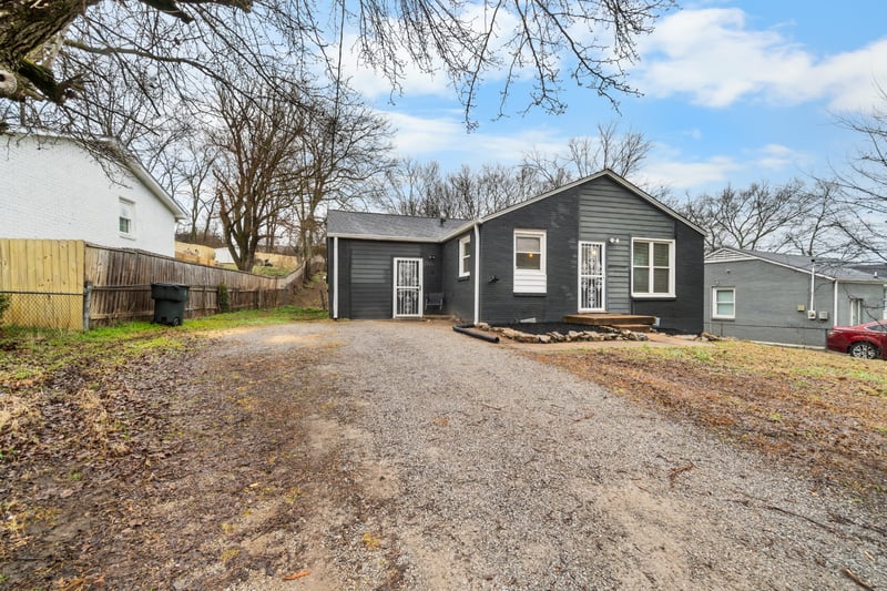 1467 Snell Blvd, Nashville, TN 37218