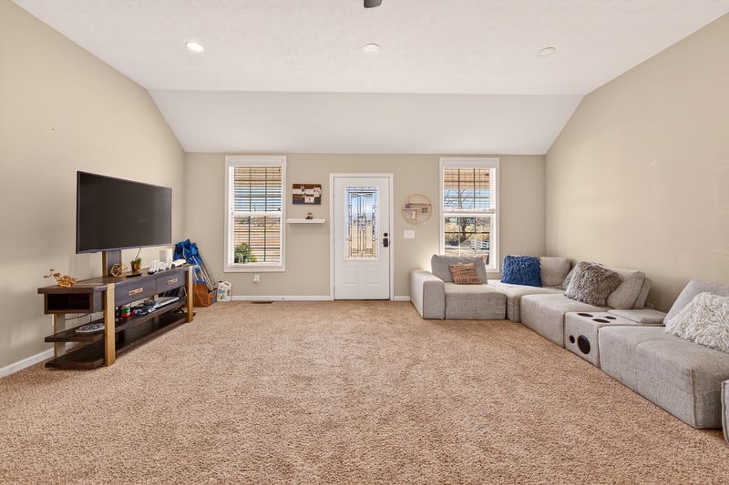 1031 Meridian Dr, Castalian Springs, TN 37031