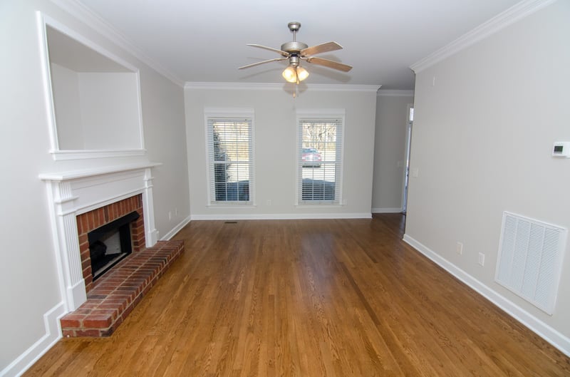 209 Newport Cove Ct, Thompsons Station, TN 37179