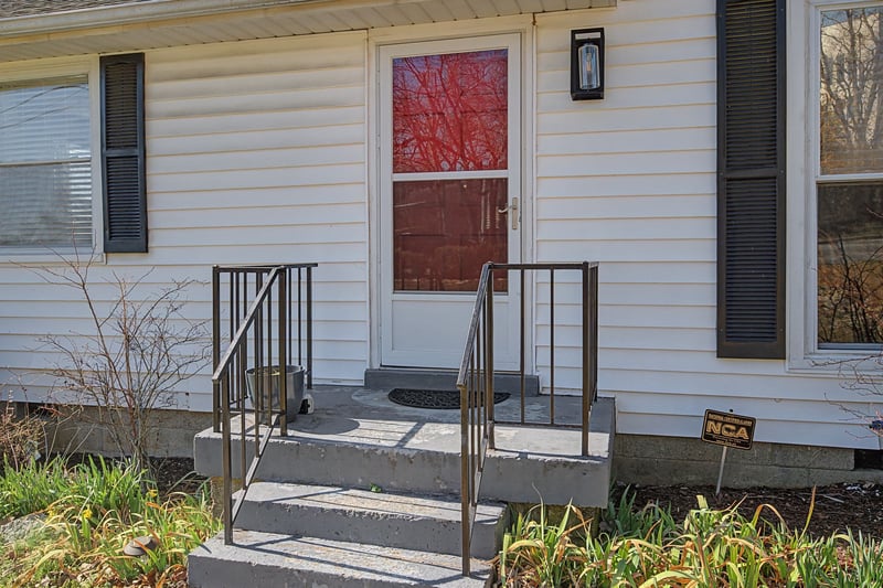 3827 Sentinel Dr, Nashville, TN 37209