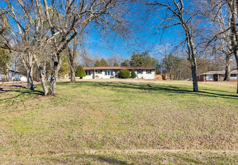 304 Kemper Dr, Madison, TN 37115