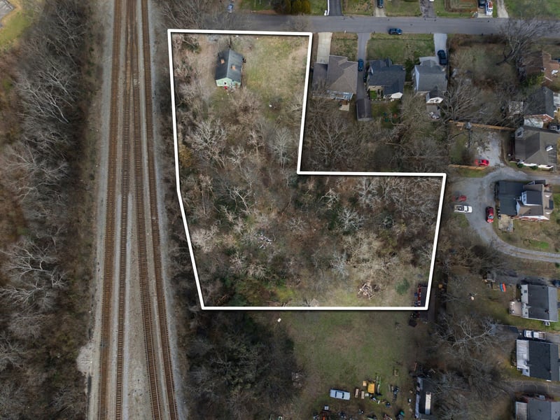 716 Gillock St, Nashville, TN 37216