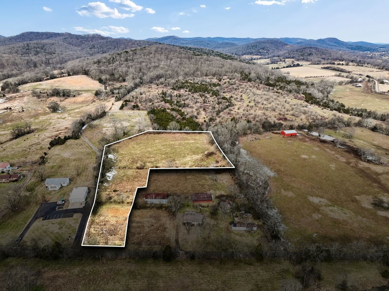 Greenvale Rd, Watertown, TN 37184