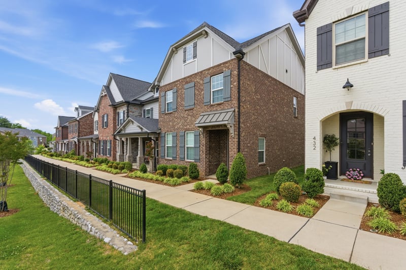 430 Longstone Rd, Gallatin, TN 37066