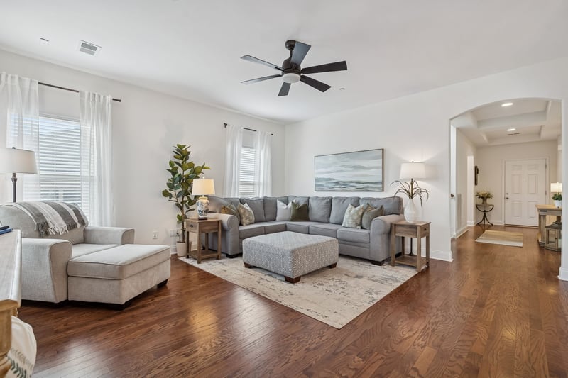 8056 Warren Dr, Nolensville, TN 37135