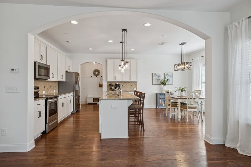 8056 Warren Dr, Nolensville, TN 37135