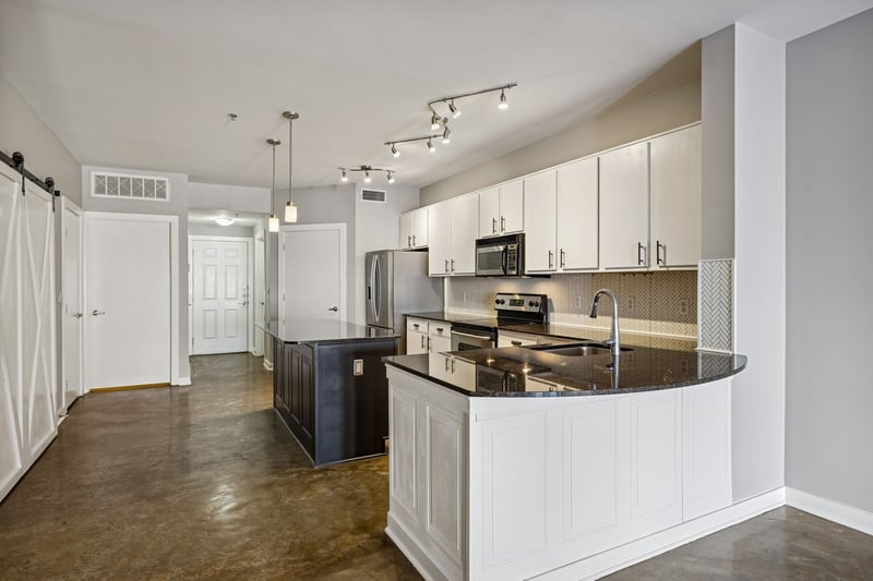 1803 Broadway #504, Nashville, TN 37203