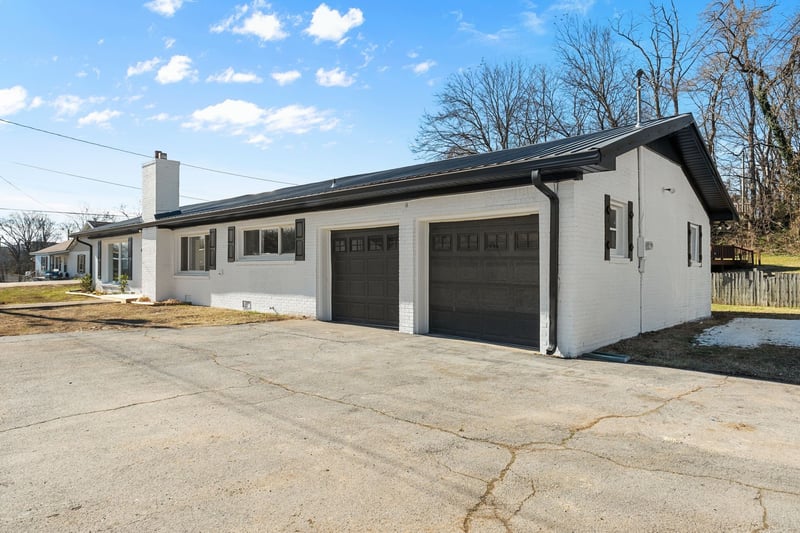 401 Hill St, Mount Pleasant, TN 38474