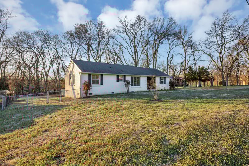 304 Michael Dr, Nashville, TN 37214
