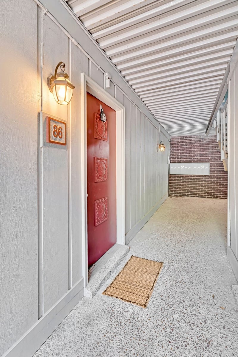 21 Vaughns Gap Rd #86, Nashville, TN 37205