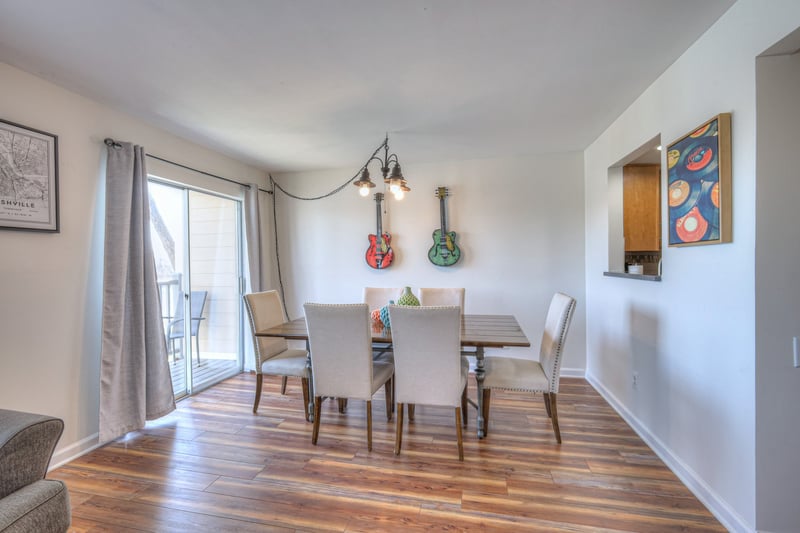 910 1st Ave, Nashville, TN 37201