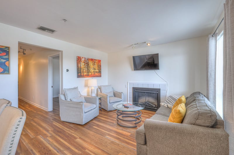 910 1st Ave, Nashville, TN 37201