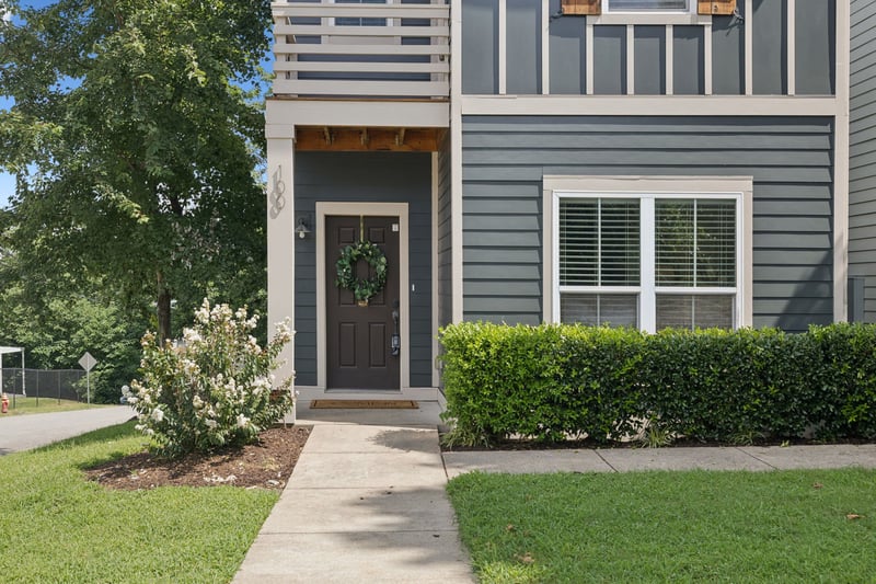 100 Walden Village Ct, Nashville, TN 37210