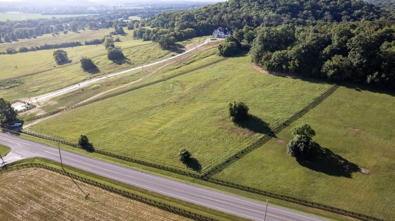 3076 Carters Creek Pk, Franklin, TN 37064
