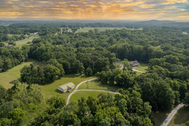 2300 Lee Rd, Spring Hill, TN 37174