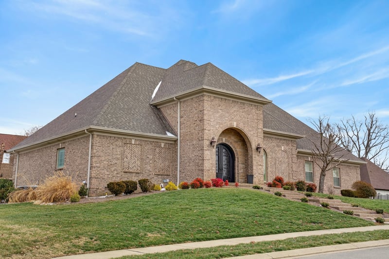 301 Scarsdale Dr, Hendersonville, TN 37075