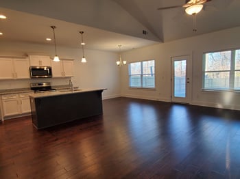 220 Hermitage Point Dr, Hermitage, TN 37076