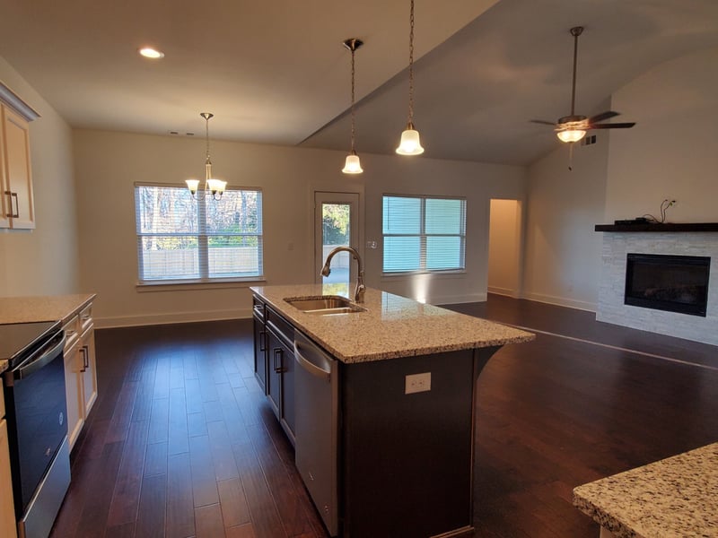 220 Hermitage Point Dr, Hermitage, TN 37076