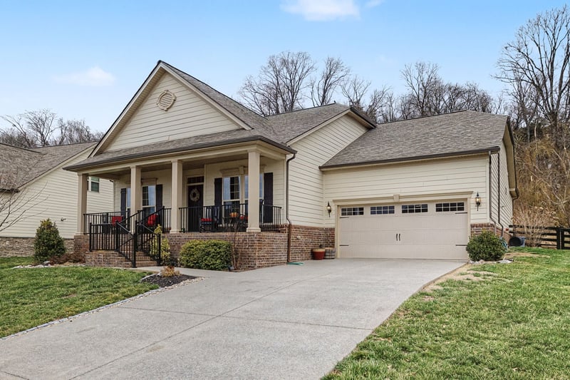 6781 Pleasant Gate Ln, College Grove, TN 37046