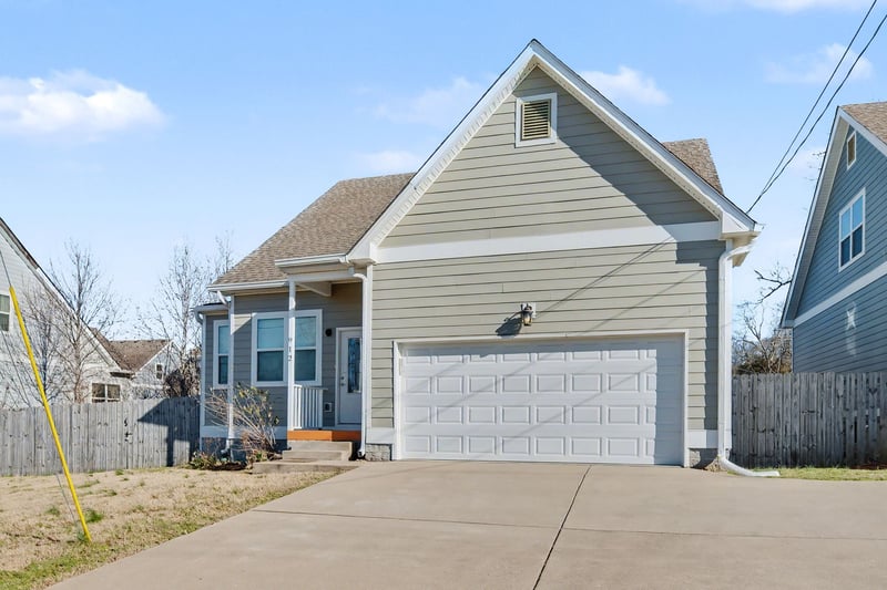 912 Pierce Rd, Madison, TN 37115