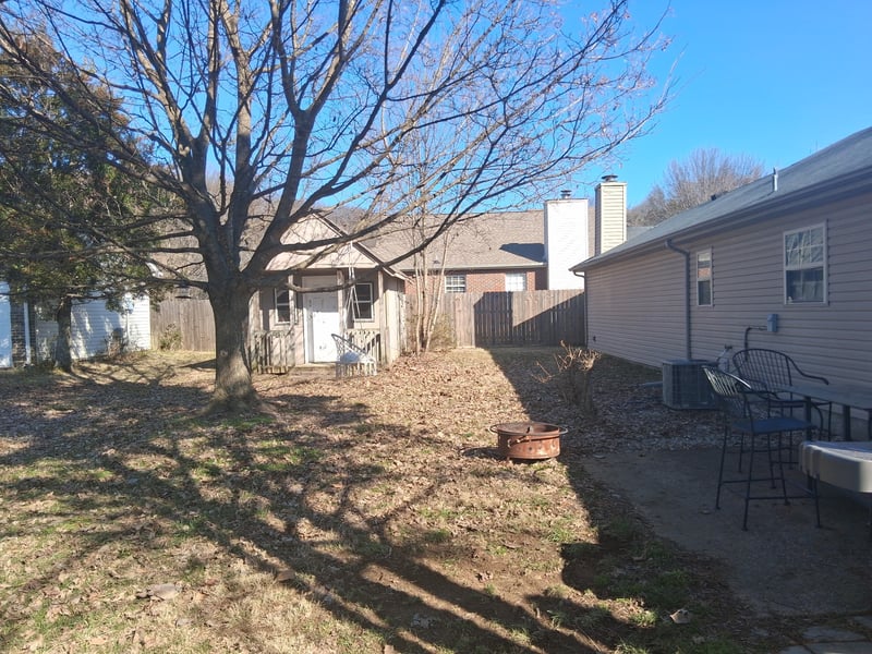 2280 Joann Dr, Spring Hill, TN 37174