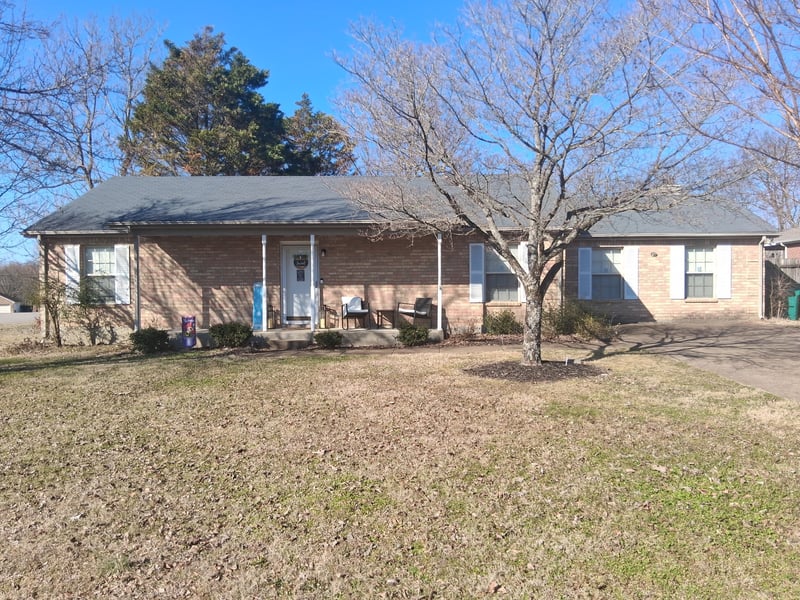 2280 Joann Dr, Spring Hill, TN 37174