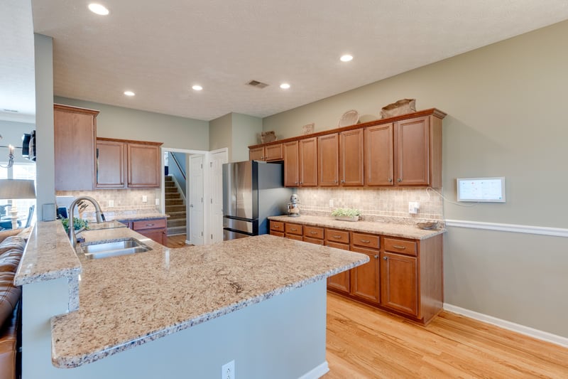 1038 Notting Hill Dr, Gallatin, TN 37066