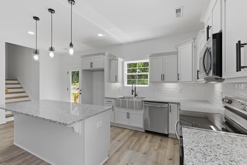 408 Legions Ct, La Vergne, TN 37086
