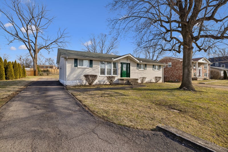 532 Landau Dr, Nashville, TN 37209