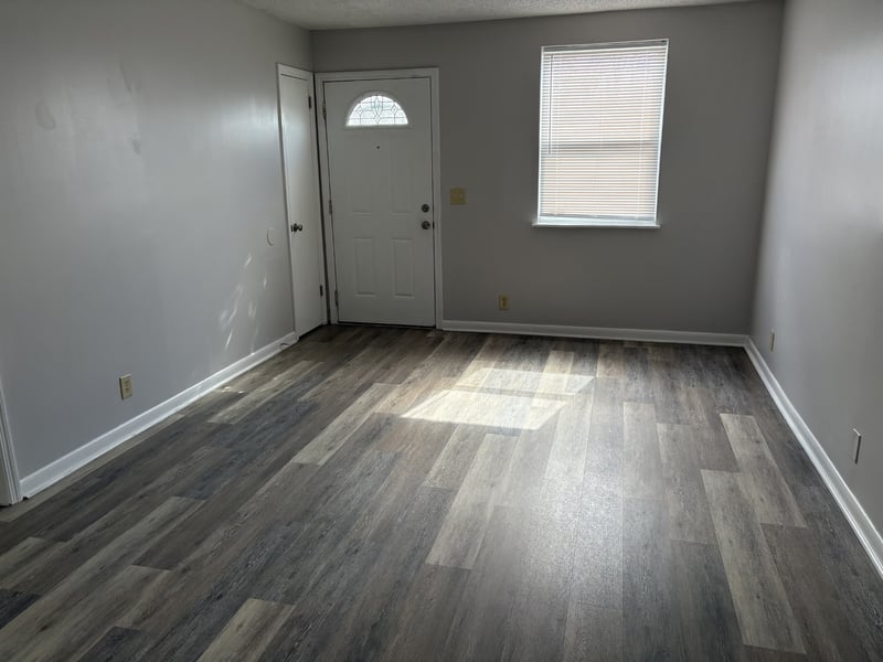 809 Brickmont Ct, Nashville, TN 37207