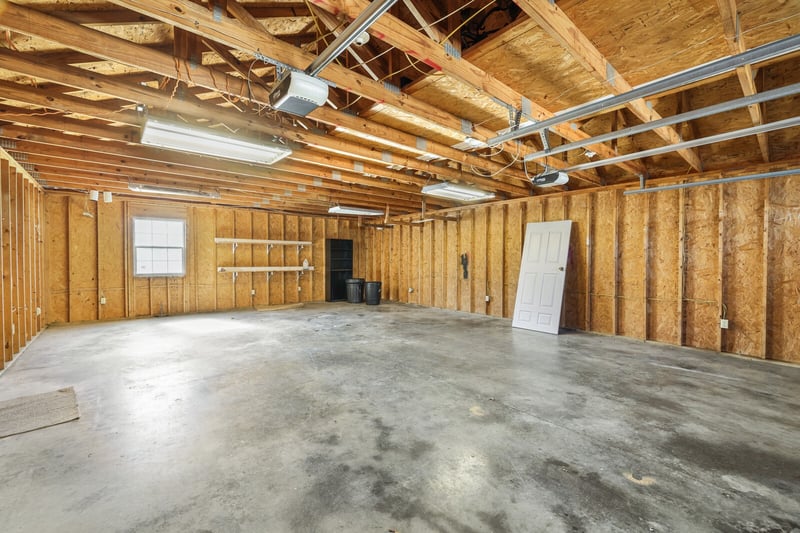 100 Bluegrass Dr, Smyrna, TN 37167