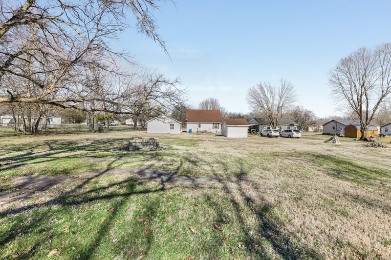 100 Bluegrass Dr, Smyrna, TN 37167