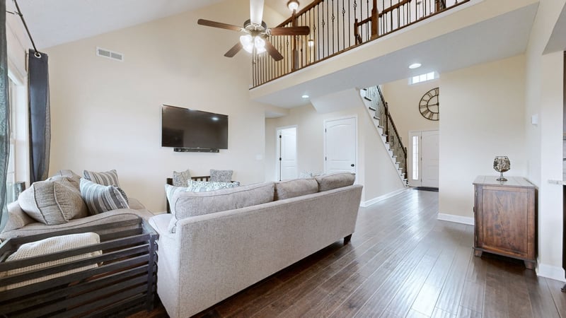 1504 Round Rock Dr, Murfreesboro, TN 37128