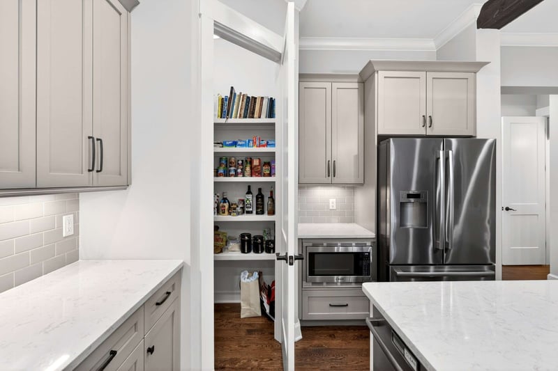 4111 Lone Oak Rd #B, Nashville, TN 37215