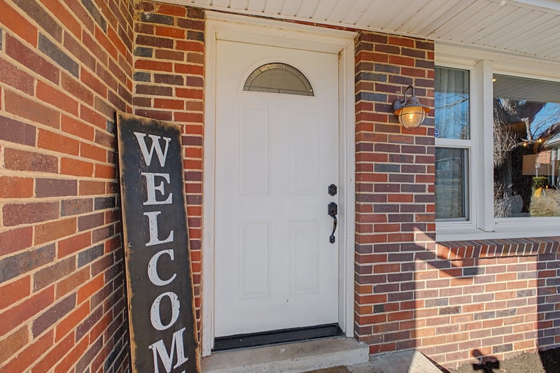 100 Dellrose Dr, Nashville, TN 37214