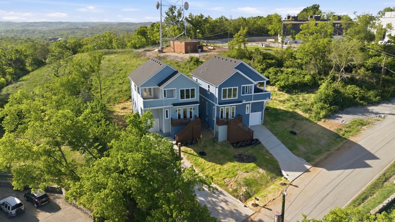 2109C Summitt Ave, Nashville, TN 37218