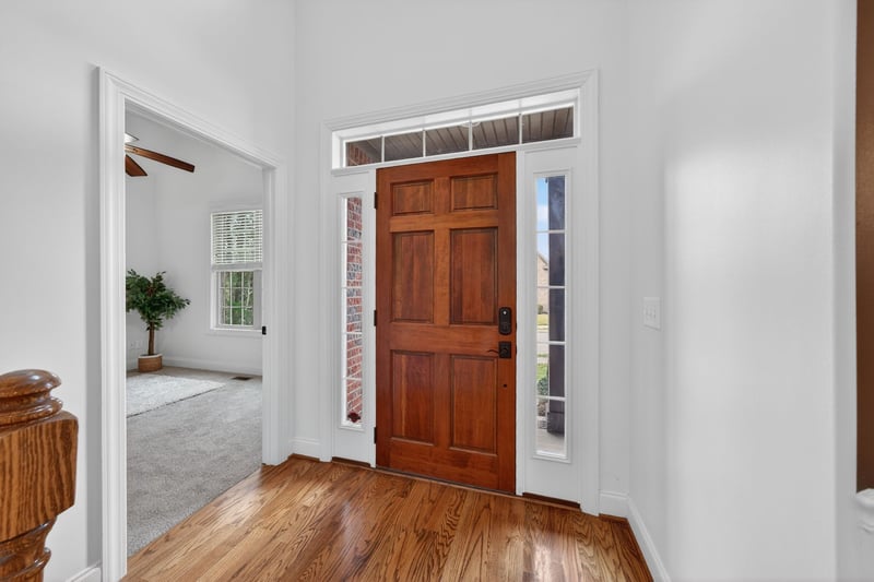 8055 Fenwick Ln, Spring Hill, TN 37174