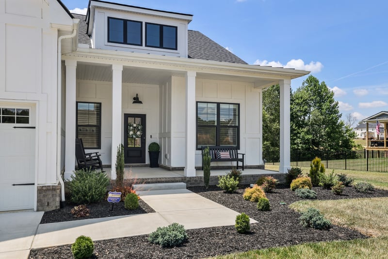 7708 Woodford Dr, Fairview, TN 37062