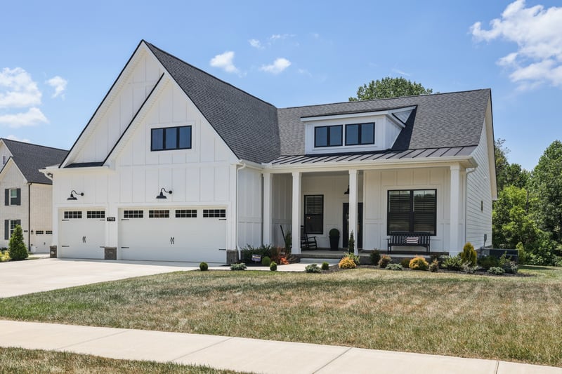 7708 Woodford Dr, Fairview, TN 37062