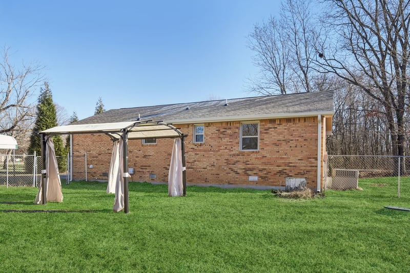 1227 Main St, Pleasant View, TN 37146