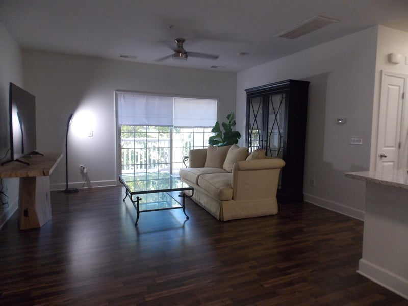 4845 Bevendean Dr #E10, Nashville, TN 37211