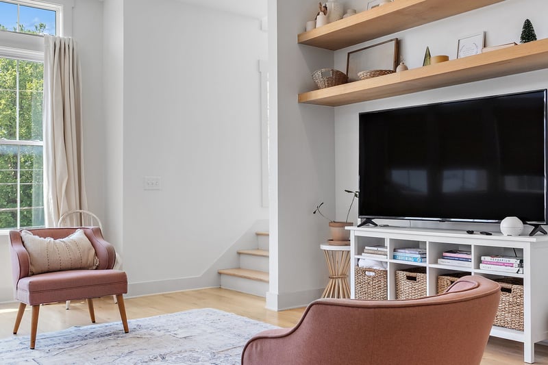 1027 E Trinity Ln #5, Nashville, TN 37216