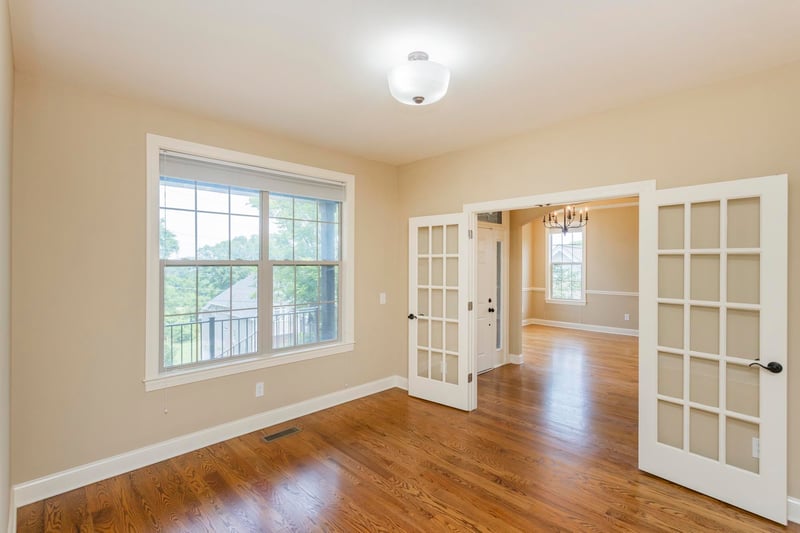 111 Country Hills Dr, Hendersonville, TN 37075
