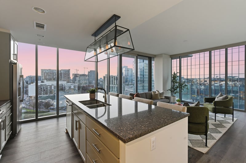 1212 Laurel St #1215, Nashville, TN 37203