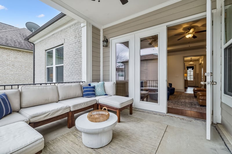 1566 Drakes Creek Rd, Hendersonville, TN 37075