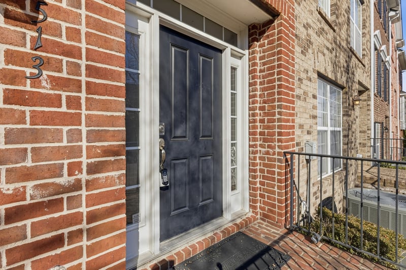 7513 Lords Chapel Dr, Nashville, TN 37211