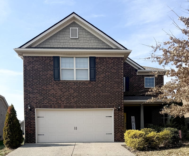 211 Hempstead Ct, Gallatin, TN 37066