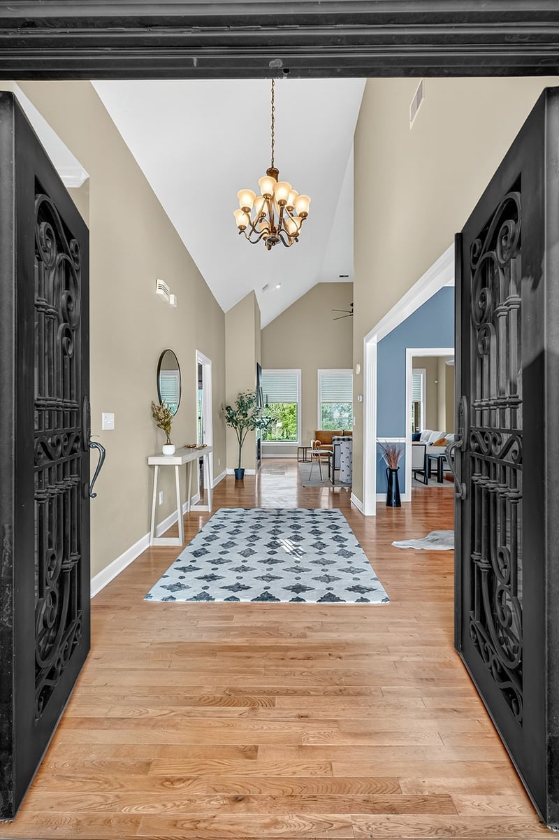 456 Summit Oaks Dr, Nashville, TN 37221