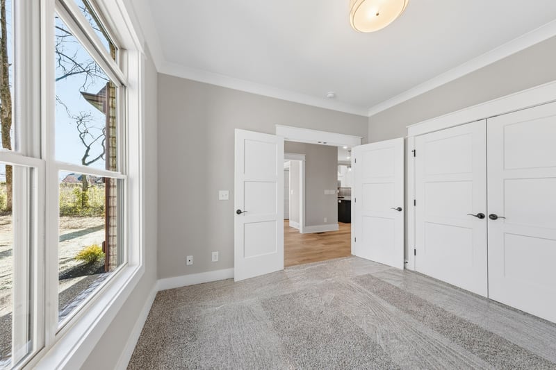 529 Greenfield Ln, Castalian Springs, TN 37031